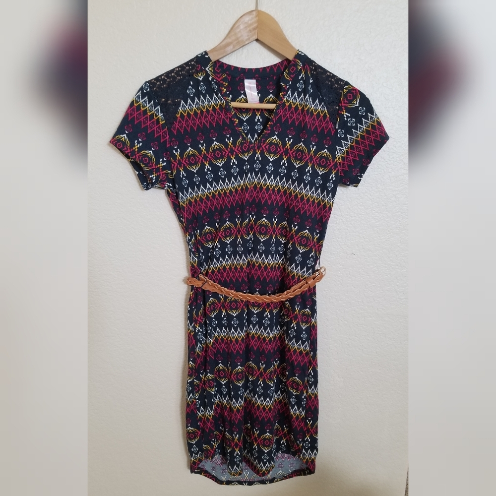 No Boundaries Multi-color Fade Printed  Belted Mini Dress Sz. Small